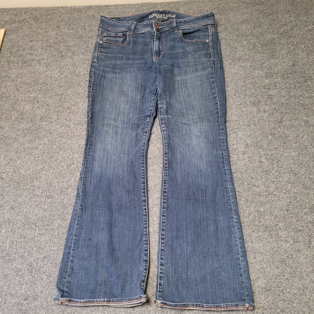 American Eagle Jeans Womens Size 14 Blue Super Stretch Flare Medium Wash Casual